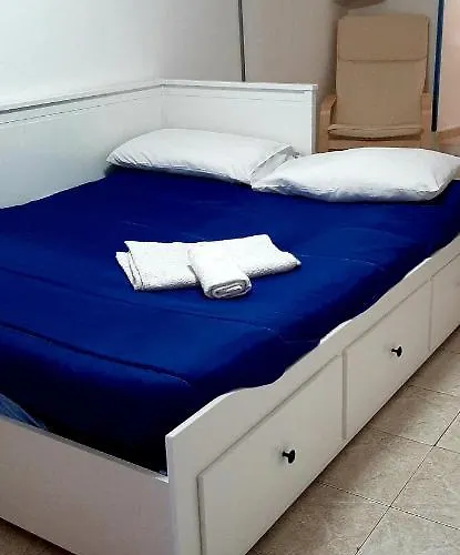 Porta Nuova Bed & Breakfast 2*