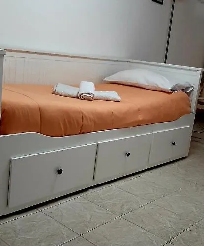 Bed & Breakfast Porta Nuova 2*